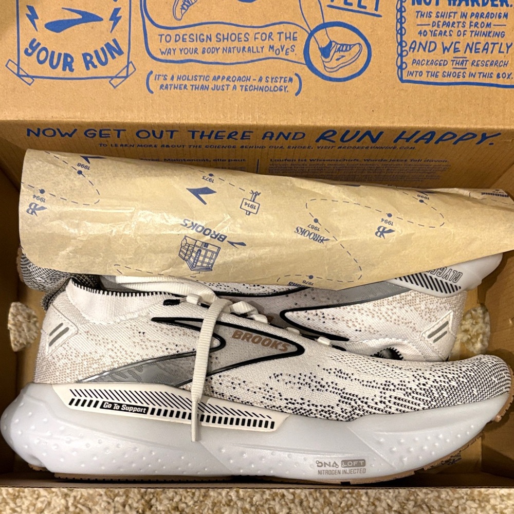 Brooks Women’s Glycerin 21 Stealthfit GTS- BNIB
